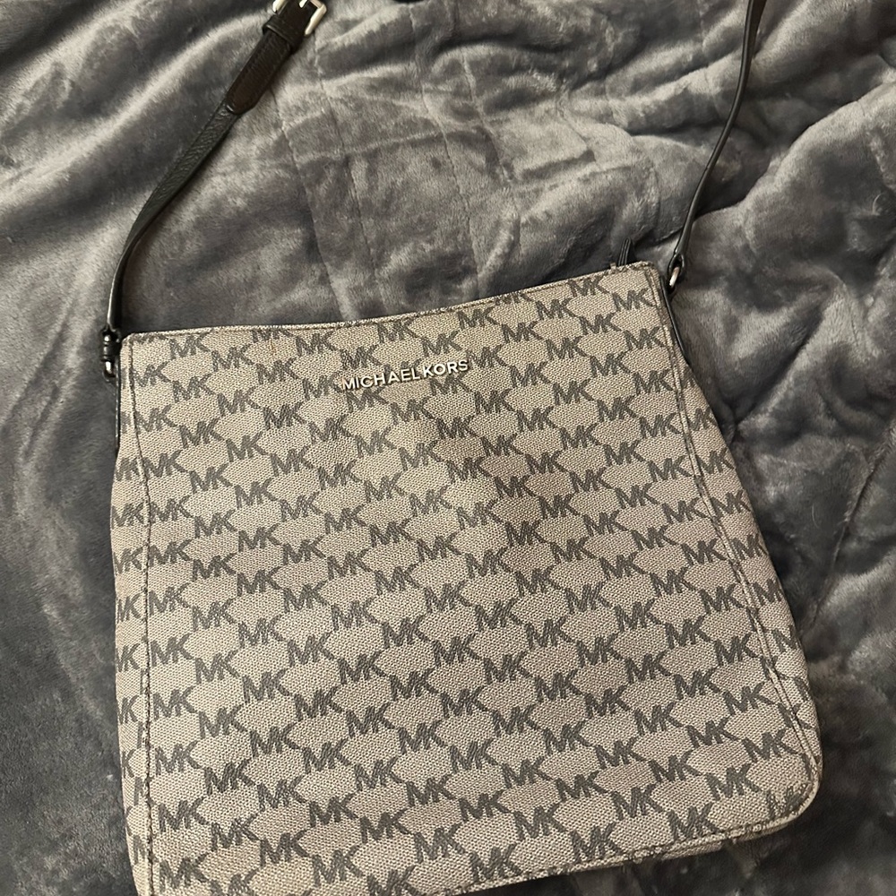 Michael Kors crossbody